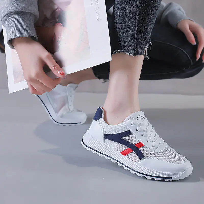 Women's Lightweight Breathable Mesh Sports Shoes