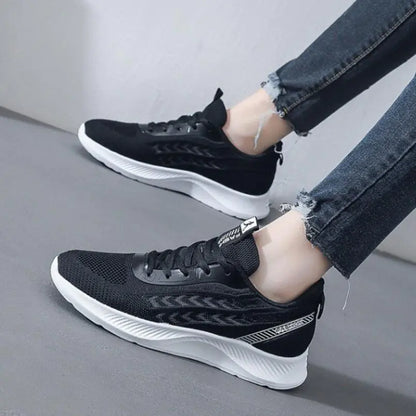 Women's Lightweight Breathable Sports Shoes for Travel